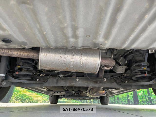 Nissan SERENA 2017-12 8101838-19