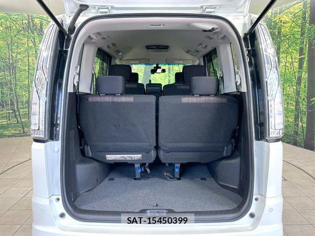 Nissan SERENA 2016-05 8101833-11