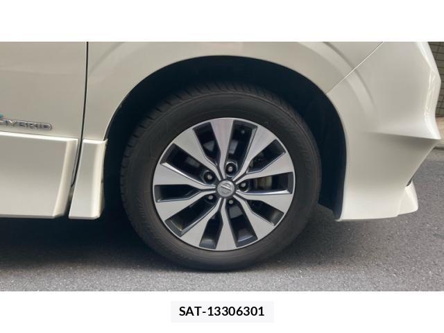 Nissan SERENA 2017-09 8101848-5