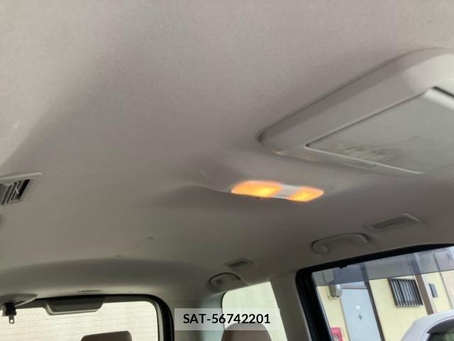 Nissan SERENA 2016-08 8101841-12