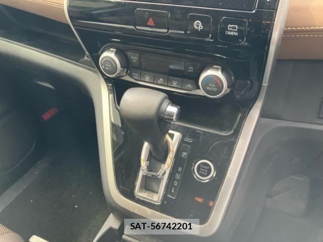 Nissan SERENA 2016-08 8101841-14