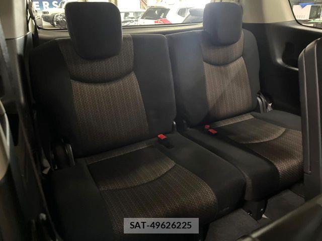 Nissan SERENA 2014-10 8101835-9