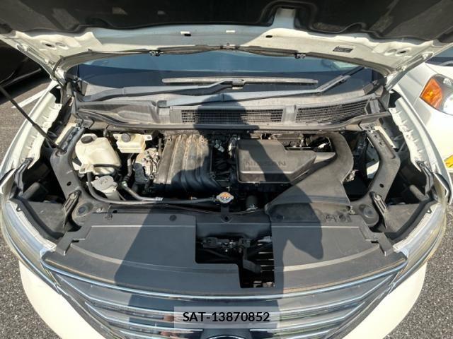 Nissan SERENA 2014-02 8101844-17