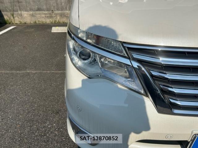 Nissan SERENA 2014-02 8101844-2
