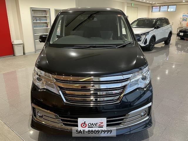 Nissan SERENA 2015-08 8101839-12