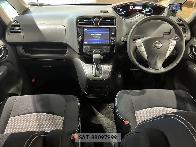 Nissan SERENA 2015-08 8101839-1