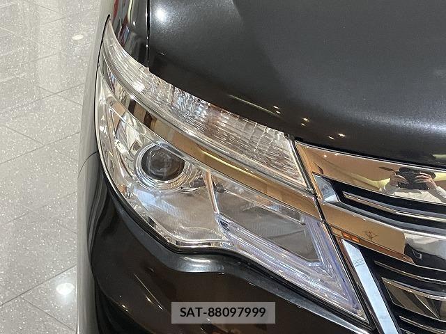 Nissan SERENA 2015-08 8101839-24