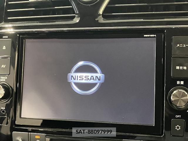 Nissan SERENA 2015-08 8101839-2