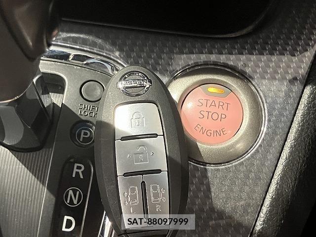 Nissan SERENA 2015-08 8101839-8