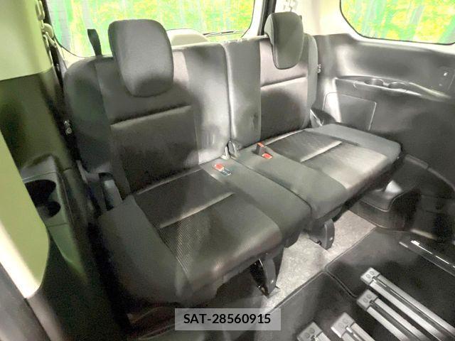 Nissan SERENA 2017-02 8101819-11