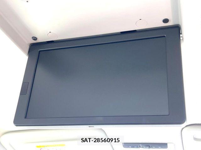 Nissan SERENA 2017-02 8101819-2