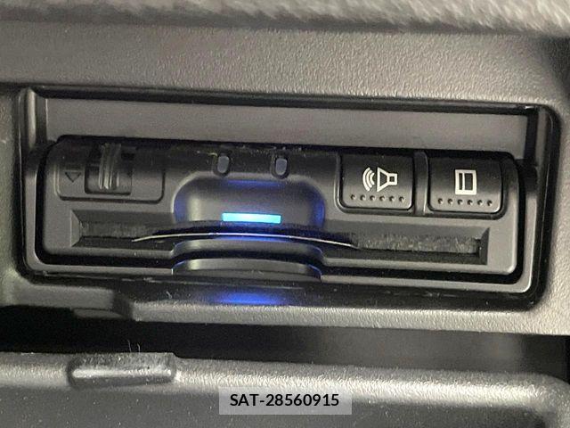 Nissan SERENA 2017-02 8101819-8