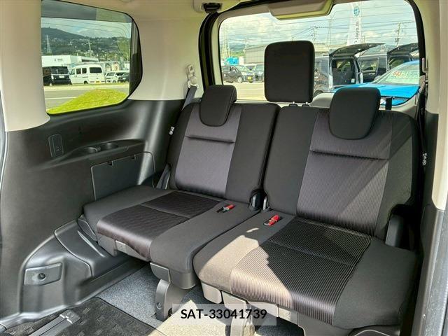 Nissan SERENA 2018-10 8101829-16