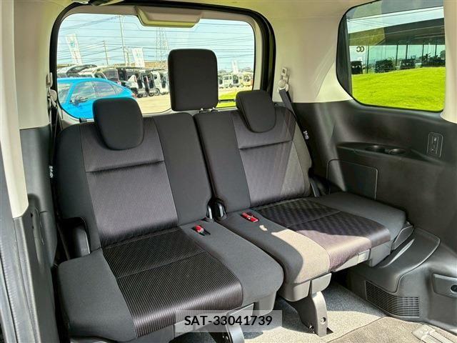 Nissan SERENA 2018-10 8101829-17