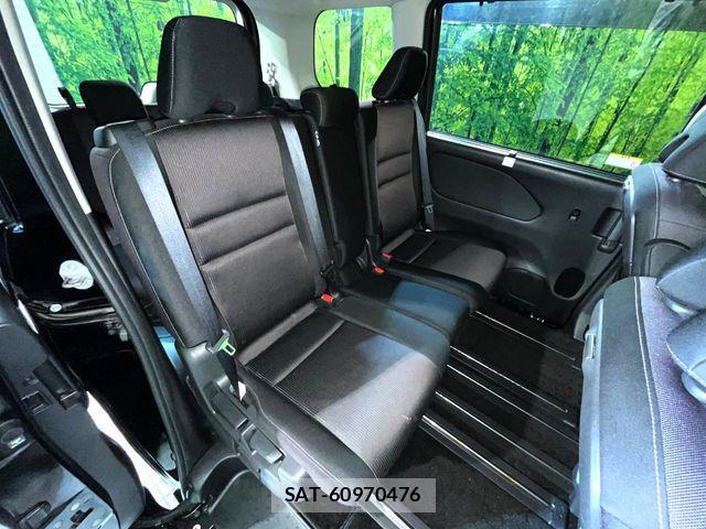 Nissan SERENA 2018-08 8101837-8