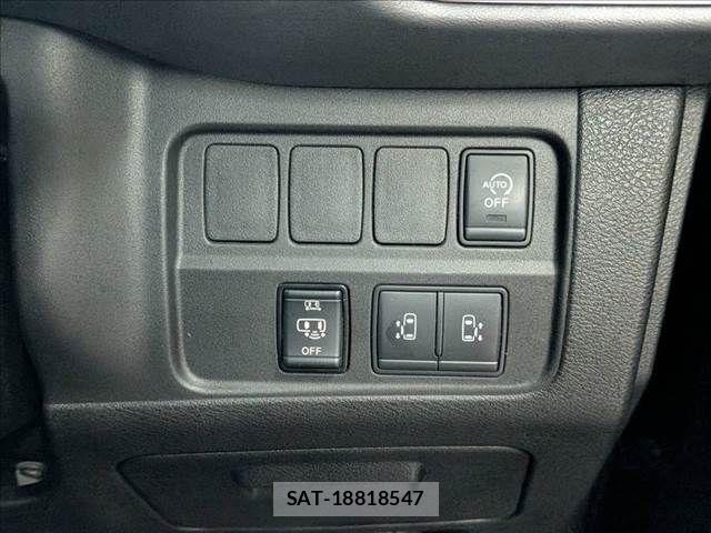 Nissan SERENA 2020-02 8101825-6