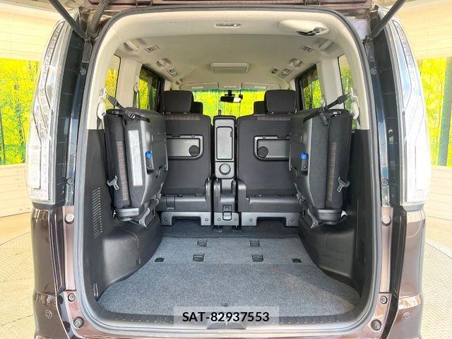 Nissan SERENA 2016-02 8101840-10