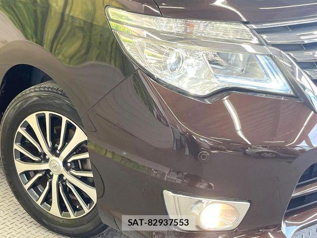 Nissan SERENA 2016-02 8101840-11