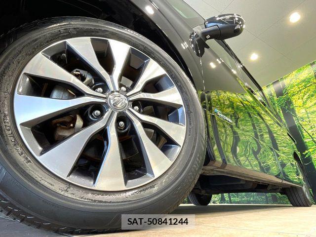 Nissan SERENA 2017-06 8101818-12