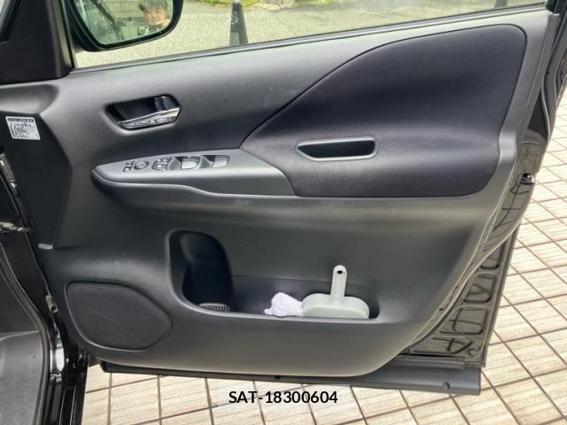 Nissan SERENA 2017-01 8101846-15