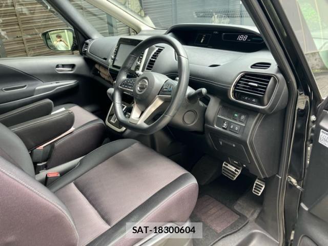 Nissan SERENA 2017-01 8101846-16