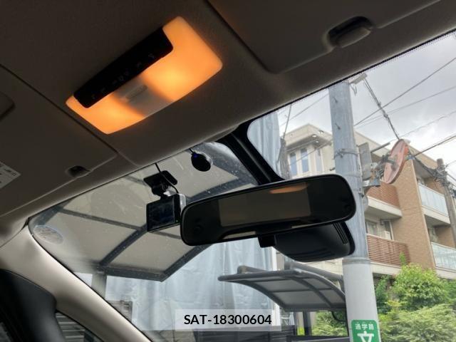 Nissan SERENA 2017-01 8101846-20