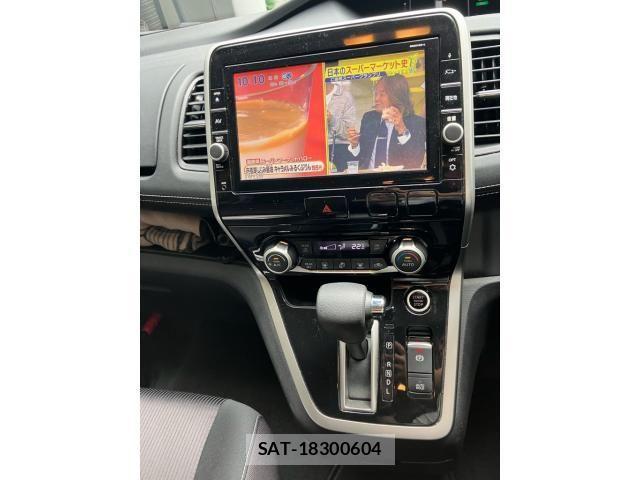 Nissan SERENA 2017-01 8101846-21