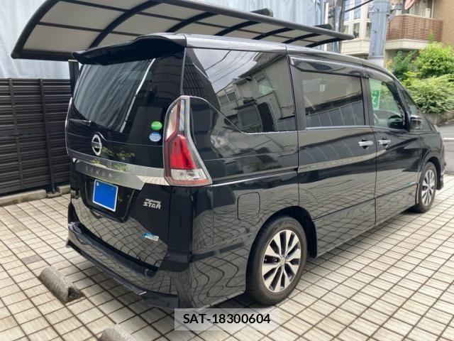 Nissan SERENA 2017-01 8101846-4