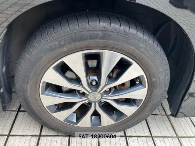 Nissan SERENA 2017-01 8101846-7