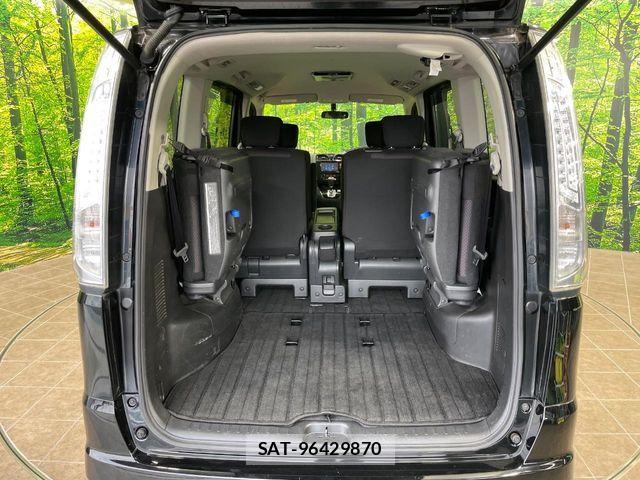 Nissan SERENA 2013-03 8101847-10