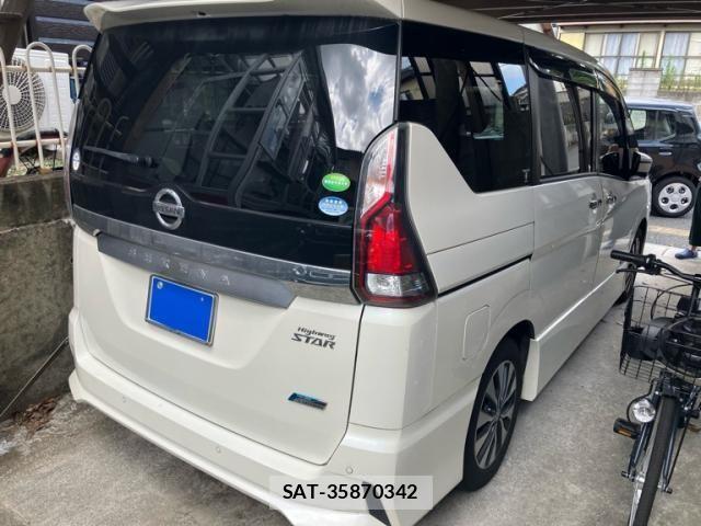 Nissan SERENA 2017-12 8132321-2