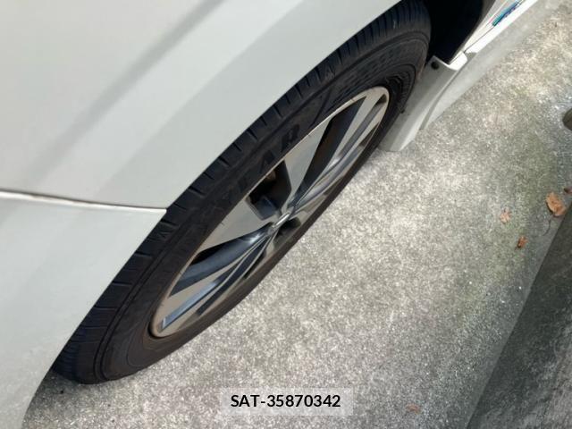 Nissan SERENA 2017-12 8132321-4