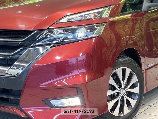 Nissan SERENA 2016-09 8132308-12