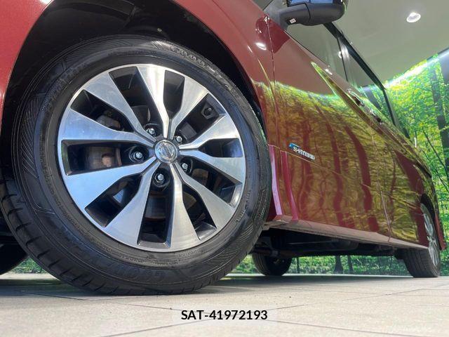 Nissan SERENA 2016-09 8132308-13