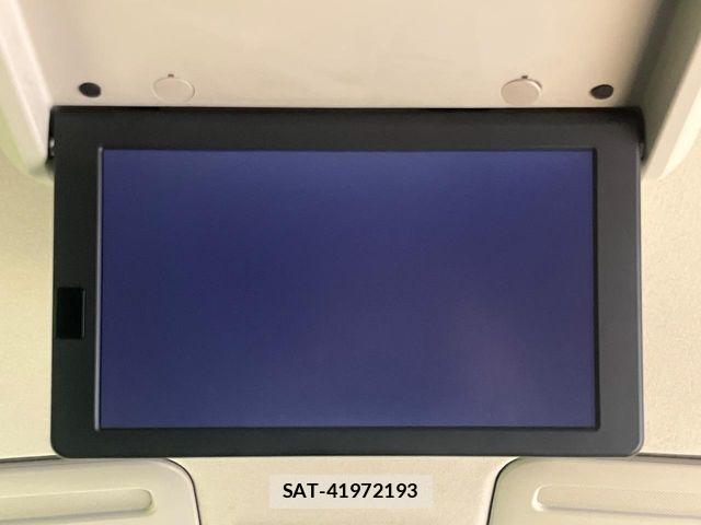 Nissan SERENA 2016-09 8132308-4