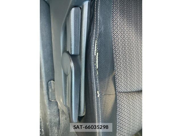 Nissan SERENA 2015-11 8132323-13