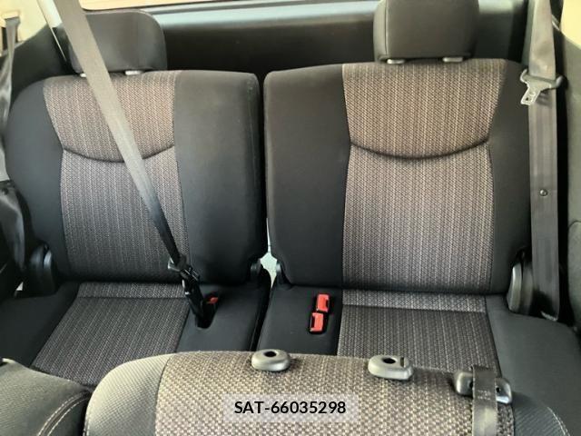 Nissan SERENA 2015-11 8132323-14