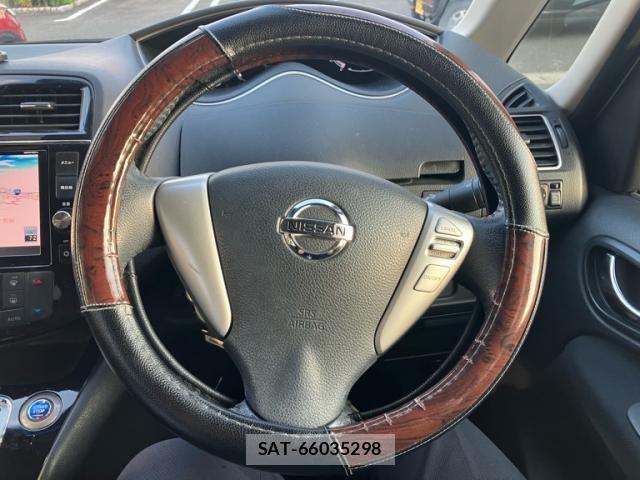 Nissan SERENA 2015-11 8132323-22