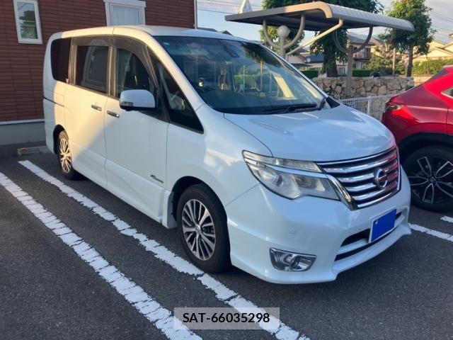Nissan SERENA 2015-11 8132323-2