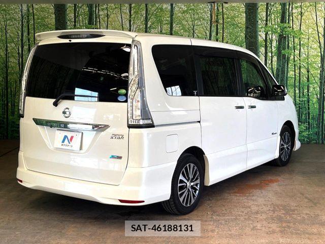 Nissan SERENA 2014-01 8132322-19
