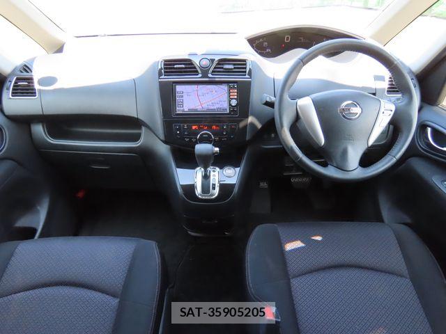 Nissan SERENA 2013-09 8132337-10