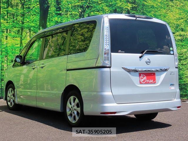 Nissan SERENA 2013-09 8132337-4