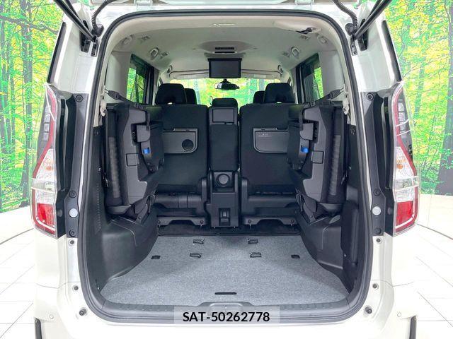 Nissan SERENA 2019-10 8132295-11