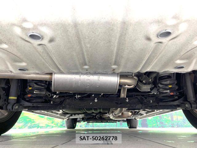 Nissan SERENA 2019-10 8132295-19
