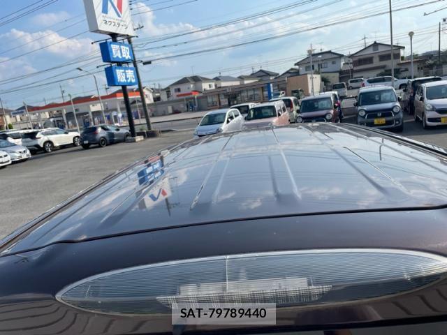 Nissan SERENA 2016-04 8132330-9