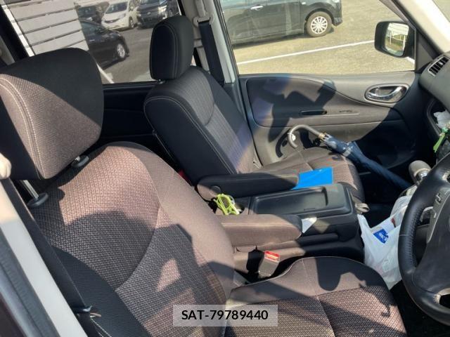 Nissan SERENA 2016-04 8132330-14