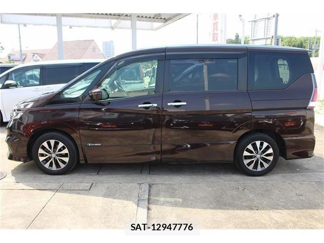 Nissan SERENA 2017-03 8132306-9