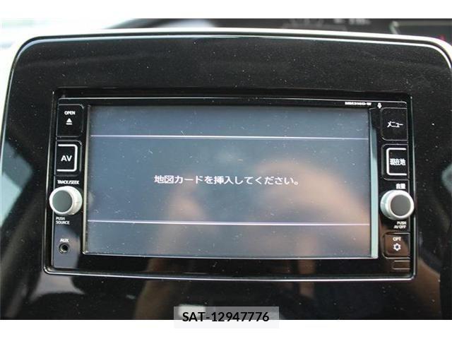 Nissan SERENA 2017-03 8132306-1
