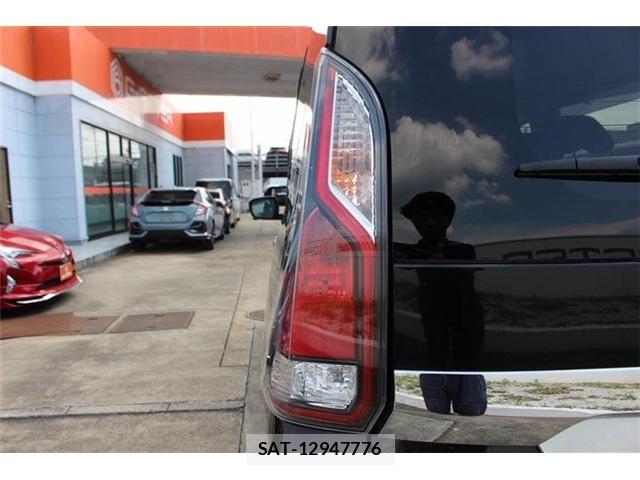 Nissan SERENA 2017-03 8132306-20