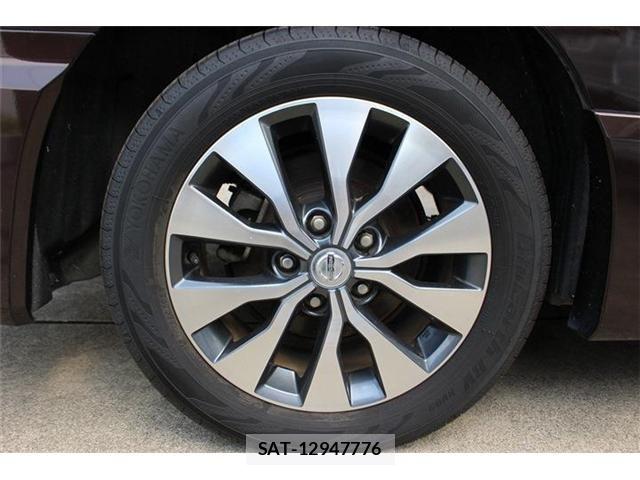 Nissan SERENA 2017-03 8132306-22